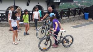 scoala_bate_saua_Cursuri_initiere_bicicleta_ciclism_copii