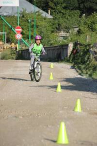 scoala_bate_saua_Cursuri_initiere_bicicleta_ciclism_copii